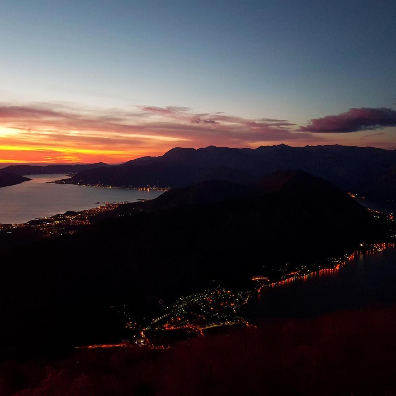 Boka Apartments Tivat Eksteriør billede