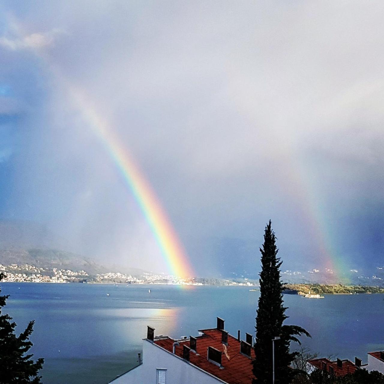 Boka Apartments Tivat Eksteriør billede