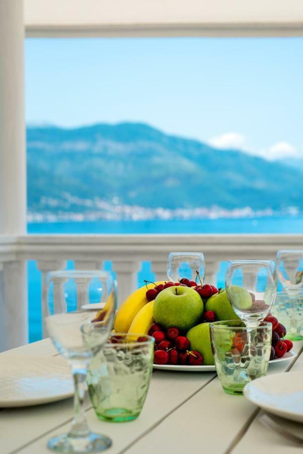Boka Apartments Tivat Eksteriør billede